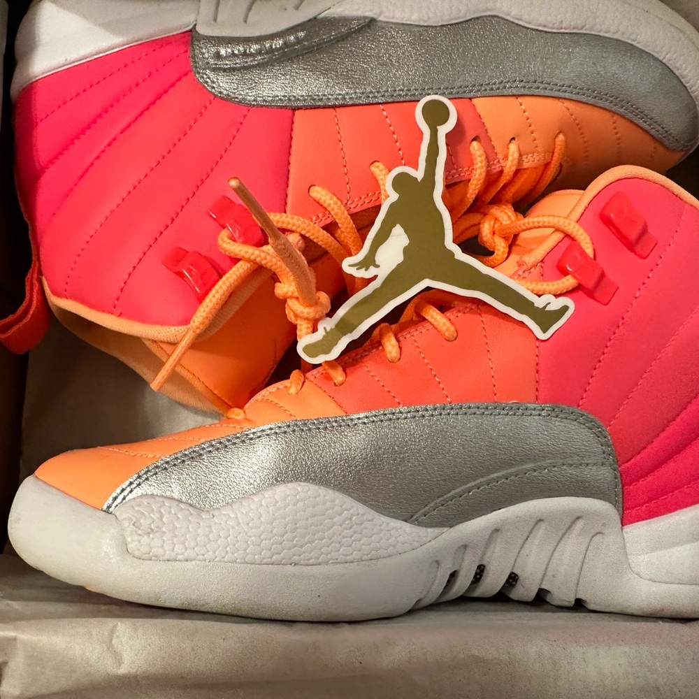 2019
Air Jordan 12 Retro GS 'Sunrise' SZ:7